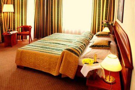 4 Sterne Hotel: U Divadla - Prag, Böhmen