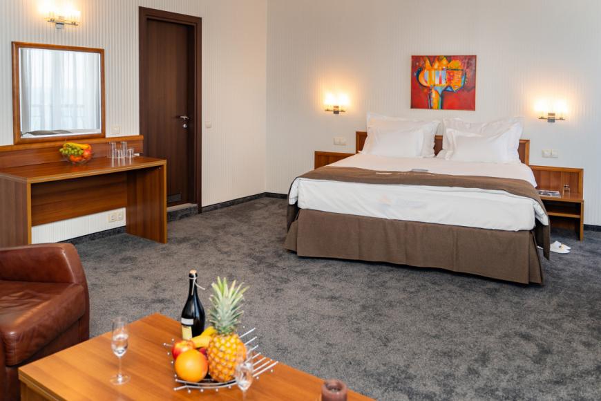 4 Sterne Hotel: Panorama - Varna, Varna (Schwarzmeerküste), Bild 3