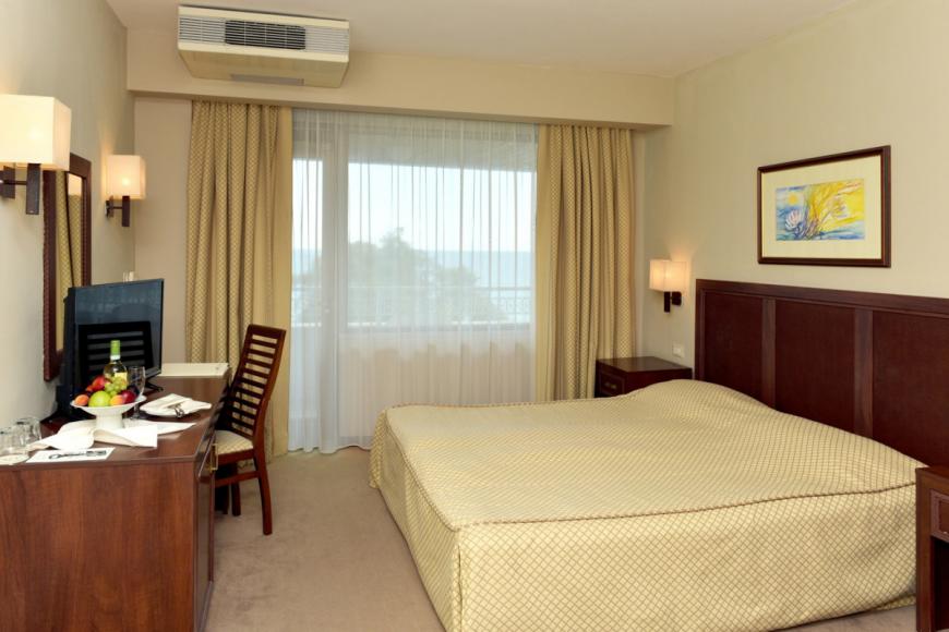 4 Sterne Familienhotel: HVD Lotos - Goldstrand, Bild 2