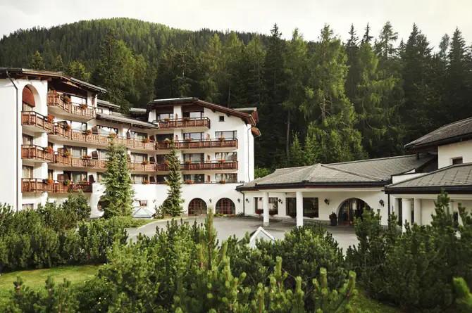 4 Sterne Hotel: Hotel Waldhuus - Davos-Platz, Graubünden