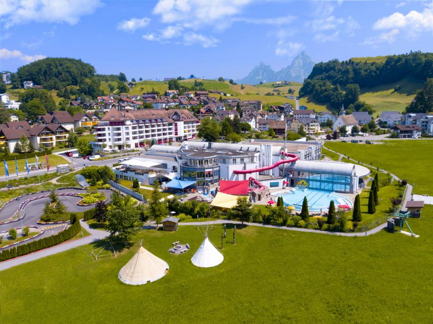 4 Sterne Hotel: Swiss Holiday Park - Morschach, Schwyz