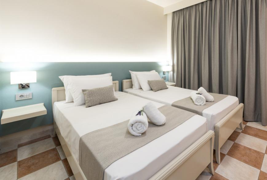 3 Sterne Hotel: Ilios Hotel Zakynthos - Laganas, Zakynthos