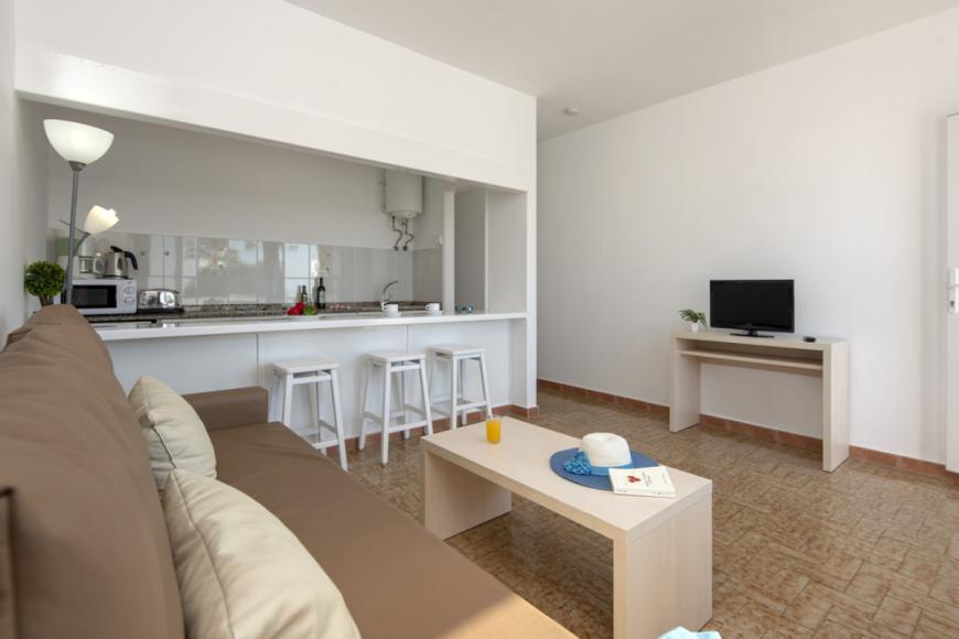 2 Sterne Hotel: Rocas Blancas - Puerto del Carmen, Lanzarote (Kanaren), Bild 5