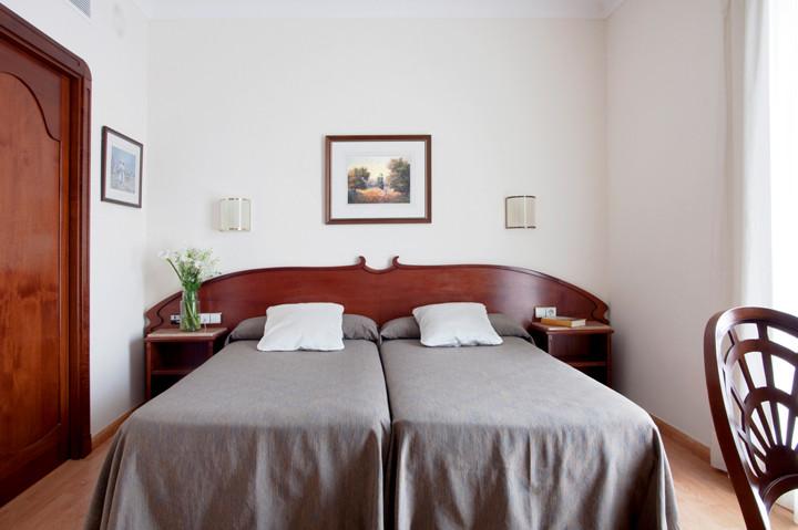 3 Sterne Hotel: Gaudi - Barcelona, Katalonien, Bild 6