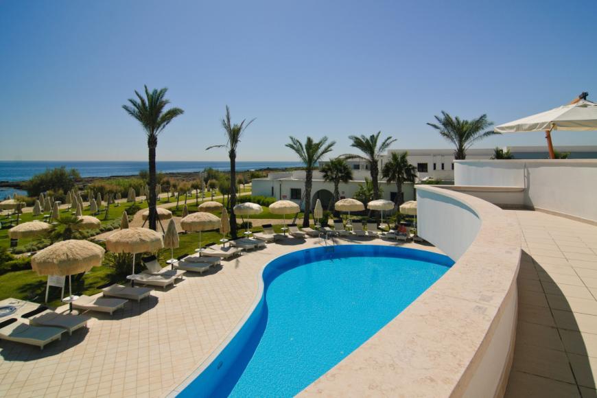 4 Sterne Hotel: Pietrablu Resort - Polignano a Mare, Apulien, Bild 2