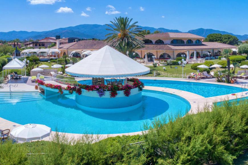 4 Sterne Hotel: Baia di Nora - S. Margherita di Pula, Sardinien, Bild 1