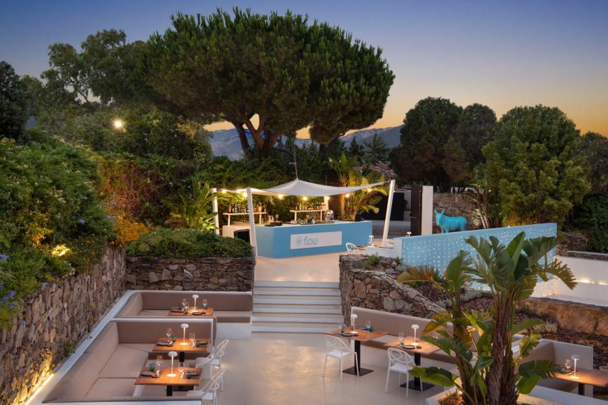 5 Sterne Hotel: Baia di Chia Resort Sardinia, Curio Collection by Hilton - Domus de Maria, Sardinien, Bild 9