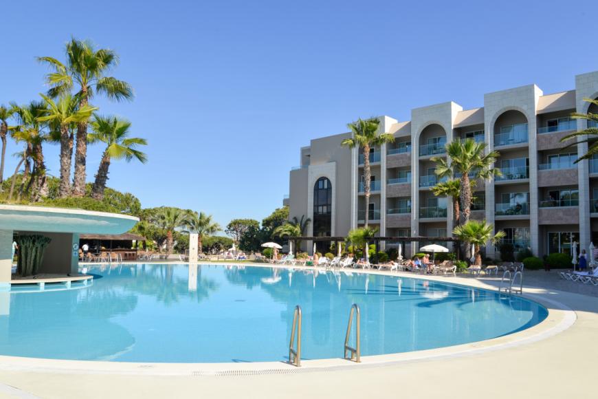 4 Sterne Hotel: Falesia Hotel - Adults Only - Albufeira, Algarve, Bild 2