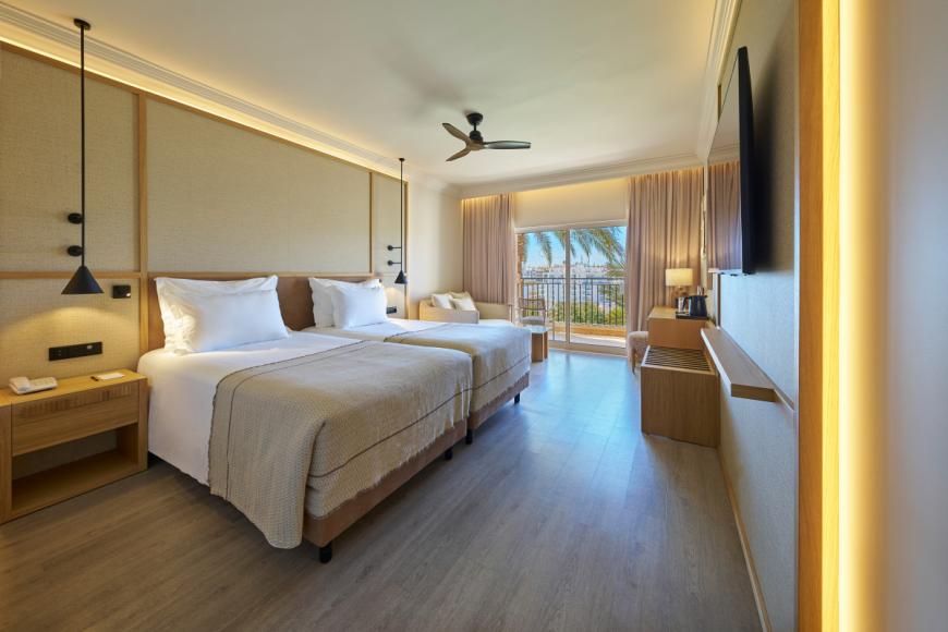 4 Sterne Familienhotel: PortoBay Blue Ocean - Praia da Falesia, Algarve, Bild 4