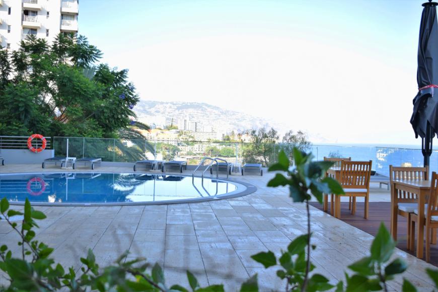 4 Sterne Hotel: Regency Cliff - Adults Only - Funchal, Madeira, Bild 1