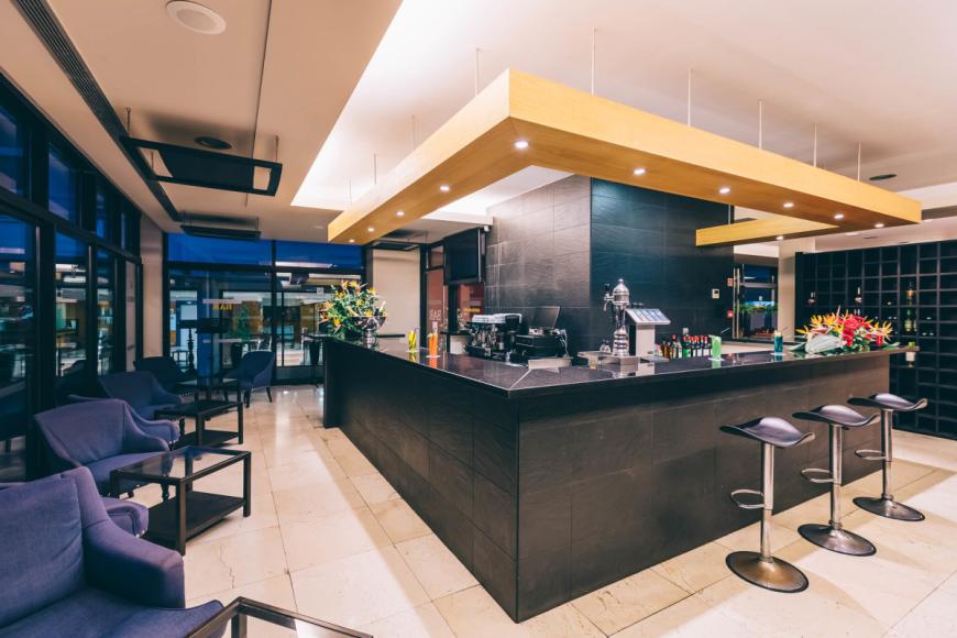 4 Sterne Hotel: Muthu Raga - Funchal, Madeira, Bild 10