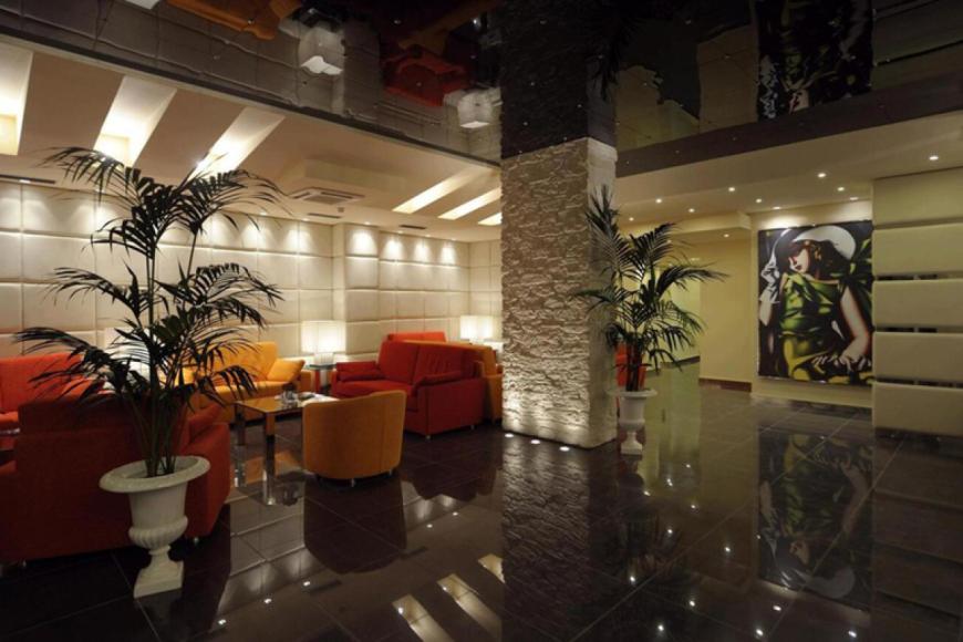 4 Sterne Hotel: Antico Borgo - Riva del Garda, Gardasee, Bild 2