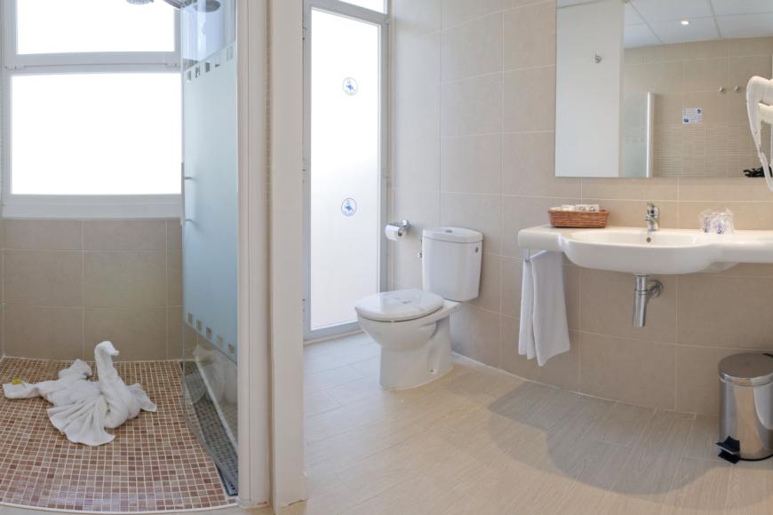 3 Sterne Familienhotel: GHT Balmes - Calella, Costa del Maresme (Katalonien), Bild 8