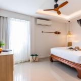 Outrigger Surin Beach Resort, Bild 3