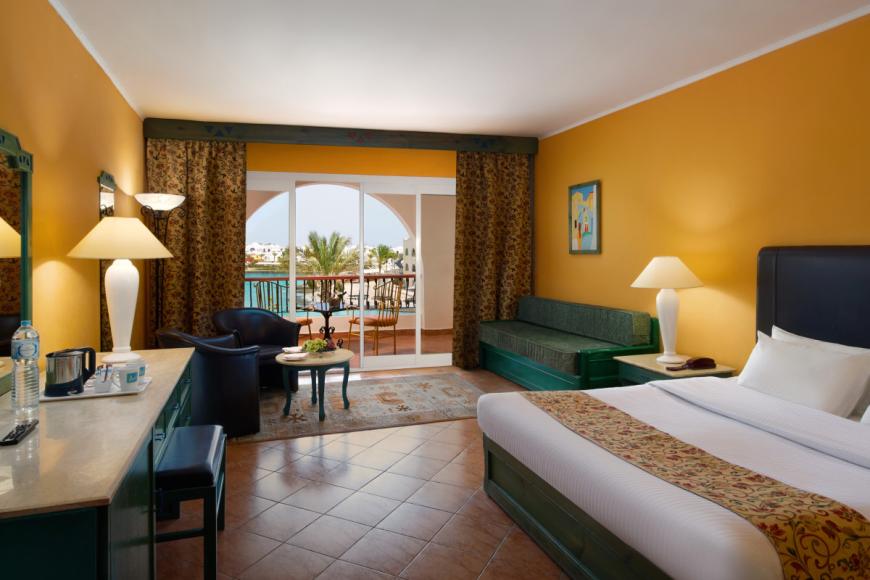 4 Sterne Hotel: Arabia Azur Resort - Hurghada, Rotes Meer, Bild 2