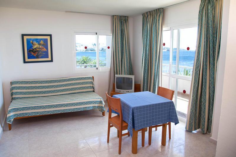 4 Sterne Hotel: Apartamentos Vibra Jabeque Dreams - Playa d'en Bossa, Ibiza (Balearen), Bild 6