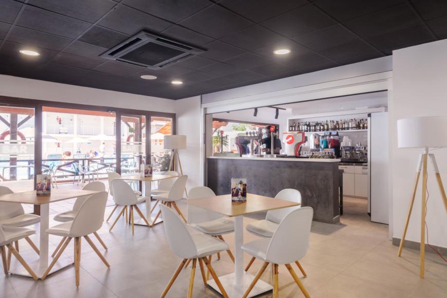 3.5 Sterne Familienhotel: Vibra Cala Tarida - Cala Tarida, Ibiza (Balearen), Bild 8
