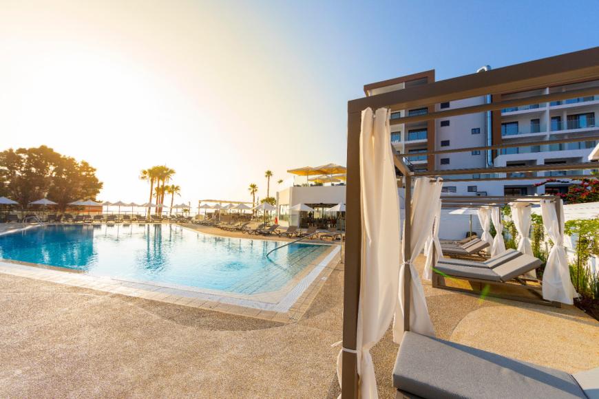 4 Sterne Hotel: Leonardo Crystal Cove Hotel and Spa by the Sea - Adults Only - Protaras, Famagusta (Süden), Bild 4
