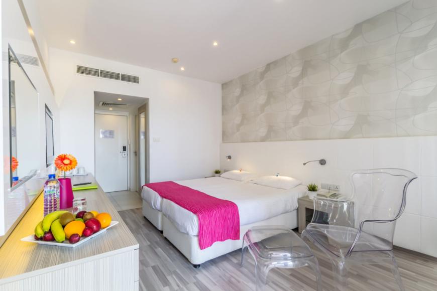 4 Sterne Hotel: Margadina - Ayia Napa, Famagusta (Süden), Bild 3