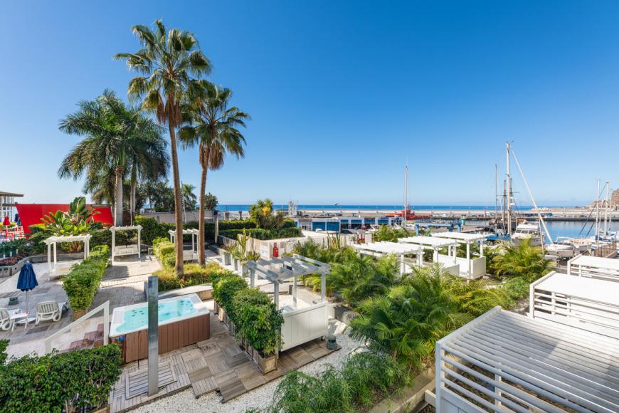 4 Sterne Hotel: Marina Suites - Puerto Rico, Gran Canaria (Kanaren), Bild 1