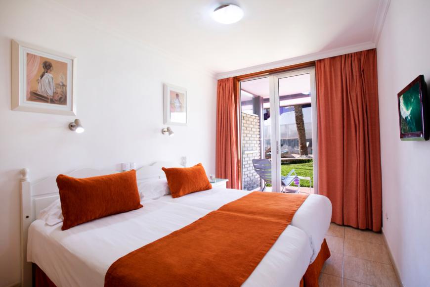 2 Sterne Hotel: Las Jacarandas - Playa del Ingles, Gran Canaria (Kanaren), Bild 3