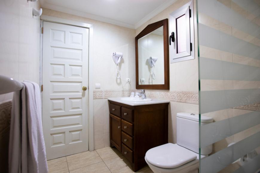 2 Sterne Hotel: Las Jacarandas - Playa del Ingles, Gran Canaria (Kanaren), Bild 8