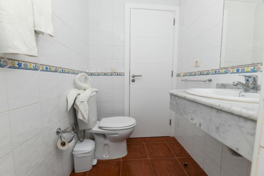 2 Sterne Hotel: Apartamentos LIVVO Puerto Bello - Puerto Rico, Gran Canaria (Kanaren), Bild 6