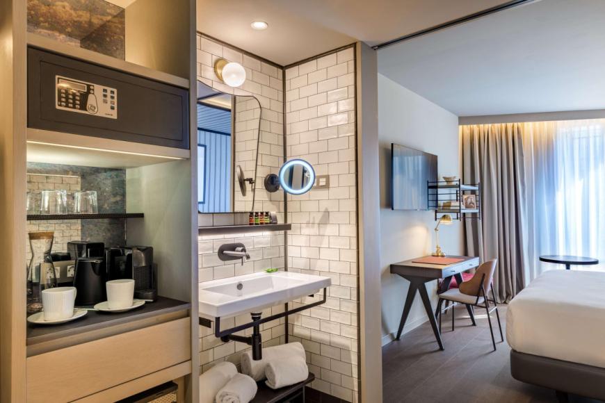 4 Sterne Hotel: Canopy by Hilton Madrid Castellana - Madrid, Madrid, Bild 4