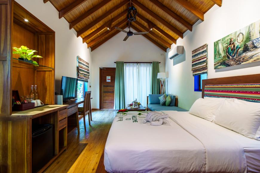 4 Sterne Hotel: Reethi Faru Resort - Raa Atoll, Raa & Baa Atoll, Bild 8