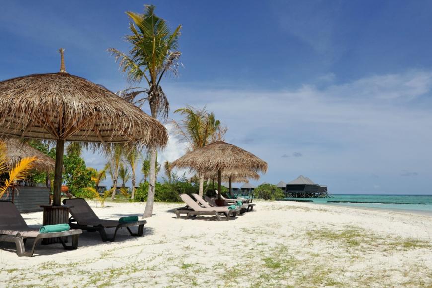4 Sterne Hotel: Komandoo Island Resort & Spa - Adults Only - Lhaviyani Atoll, Lhaviyani Atoll, Bild 3