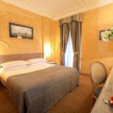 4 Sterne Hotel: Starhotels Terminus, Neapel, Kampanien