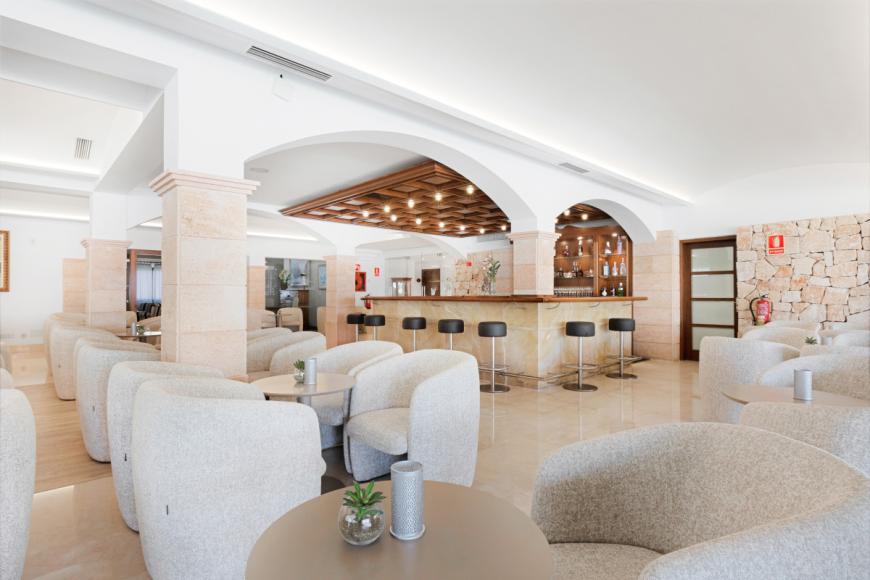 5 Sterne Hotel: CM Mallorca Palace - Adults only - Sa Coma, Mallorca (Balearen), Bild 9