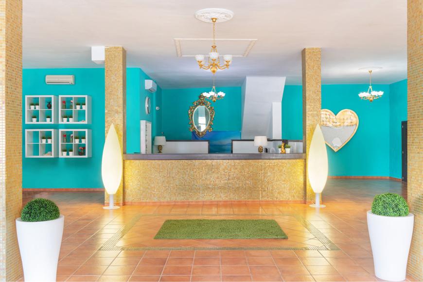2 Sterne Hotel: Holiday Park - Santa Ponsa, Mallorca (Balearen), Bild 4