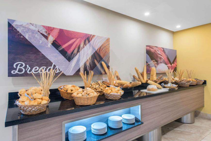 4 Sterne Hotel: Emotions by Hodelpa Puerto Plata - Playa Dorada, Norden Dom. Rep., Bild 6