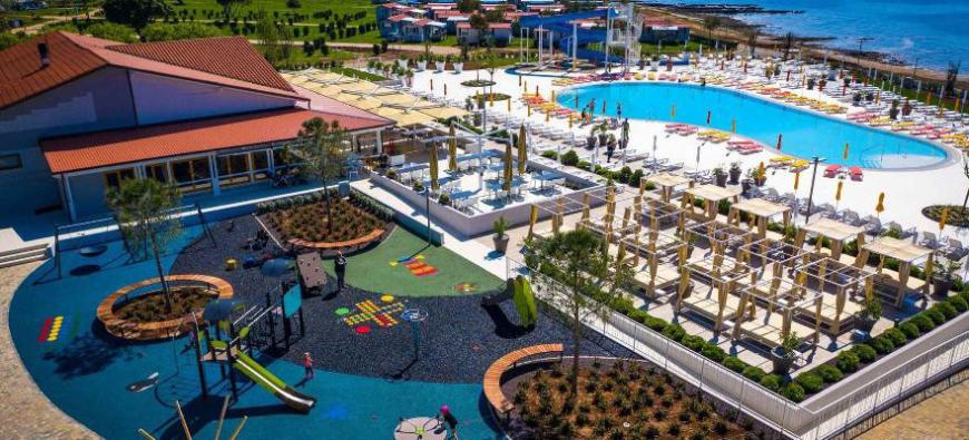 4 Sterne Hotel: Arena Grand Kazela Camping Homes - Medulin, Istrien, Bild 2