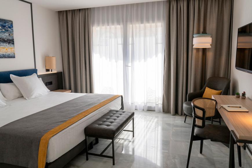4 Sterne Hotel: URH Sitges Platja - Sitges, Costa Dorada (Katalonien), Bild 8