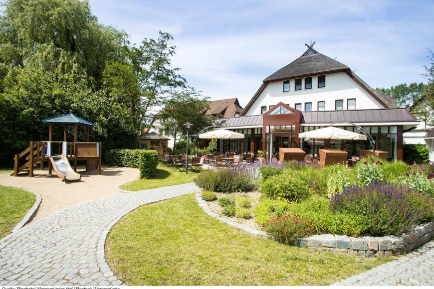 4 Sterne Hotel: Ringhotel Warnemünder Hof - Warnemünde, Mecklenburg-Vorpommern, Bild 1