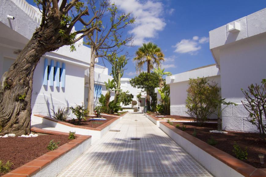 3 Sterne Hotel: AR Bungalows Atlantida (ex. Checkin) - Los Cristianos, Teneriffa (Kanaren), Bild 1