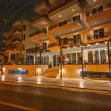 4 Sterne Hotel: Azure Inn Hotel, Saranda, Vlora