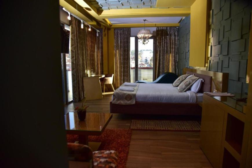 4 Sterne Hotel: New W Hotel - Tirana, Tirana, Bild 6