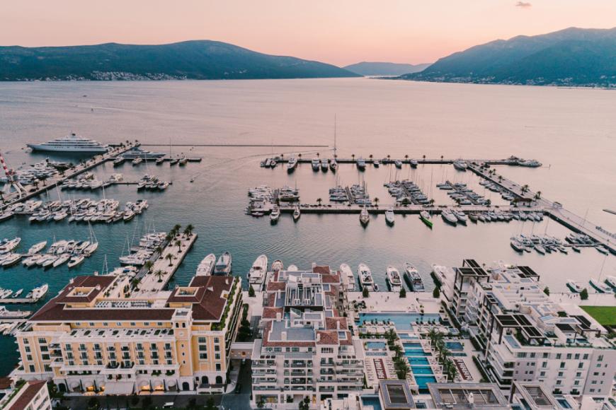 5 Sterne Hotel: Regent Porto Montenegro - Tivat, Montenegrinische Adriaküste, Bild 2