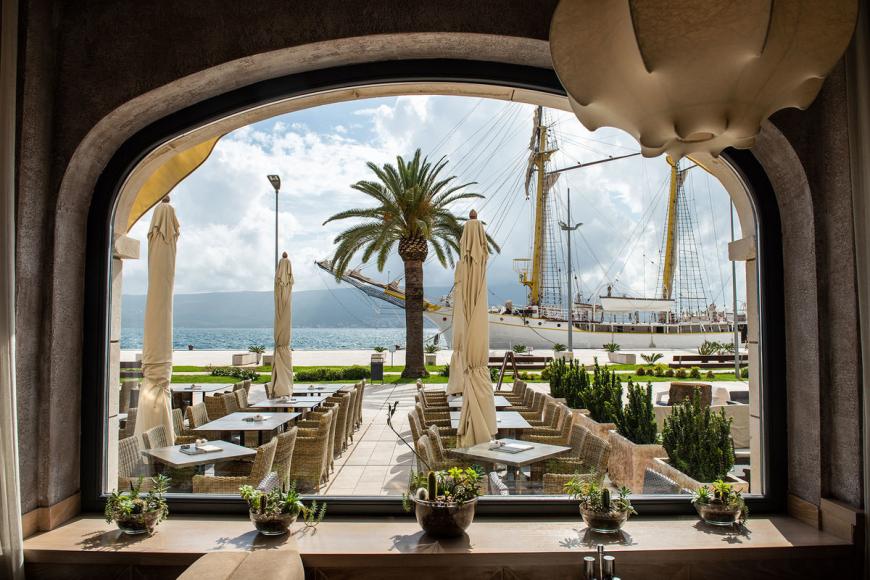 4 Sterne Hotel: Hotel Astoria Tivat - Tivat, Montenegrinische Adriaküste