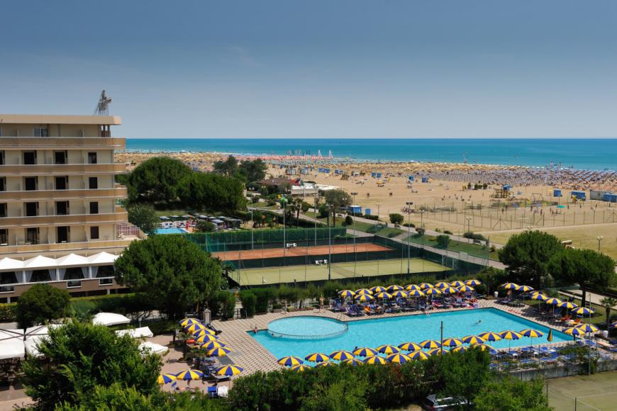4 Sterne Hotel: Excelsior - Bibione, Venetien, Bild 3