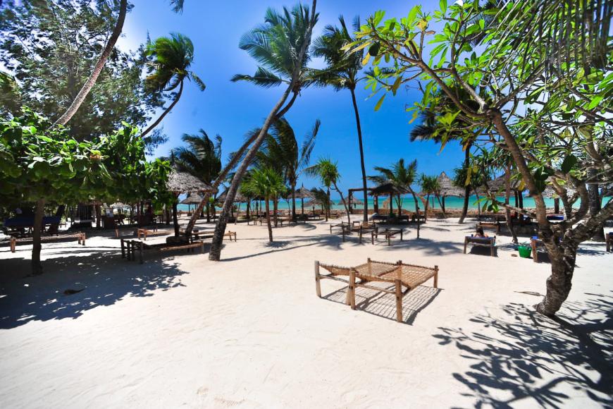 4 Sterne Hotel: Jaz Amaluna Beach Resort- Adults Only - Uroa, Sansibar, Bild 2