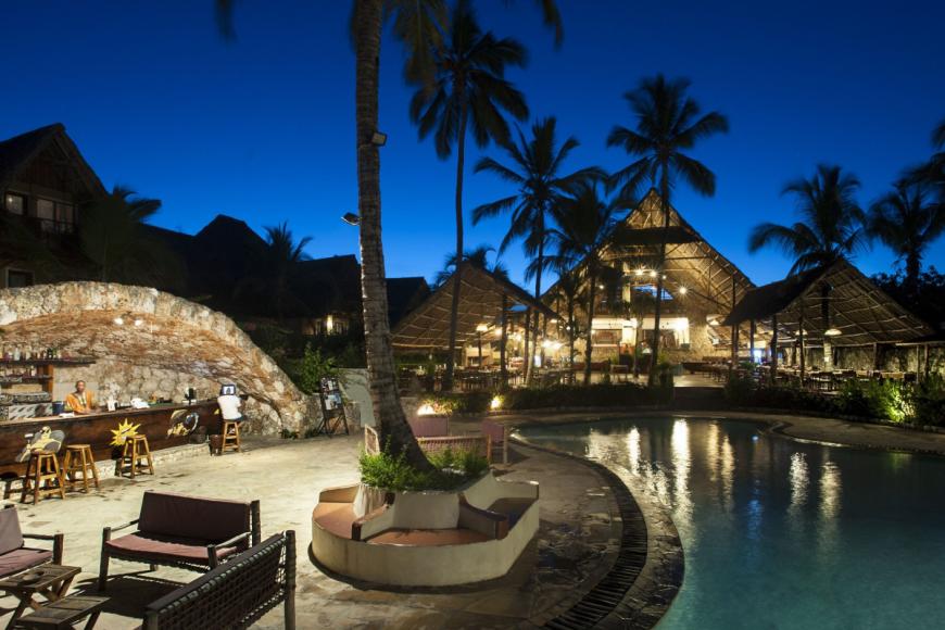 4 Sterne Hotel: Jaz Amaluna Beach Resort- Adults Only - Uroa, Sansibar, Bild 7