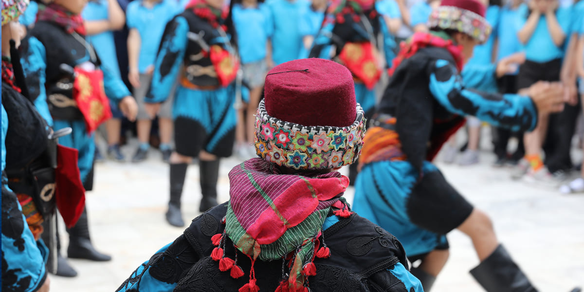 Zeybek-Tanz an der türkischen Ägäisküste