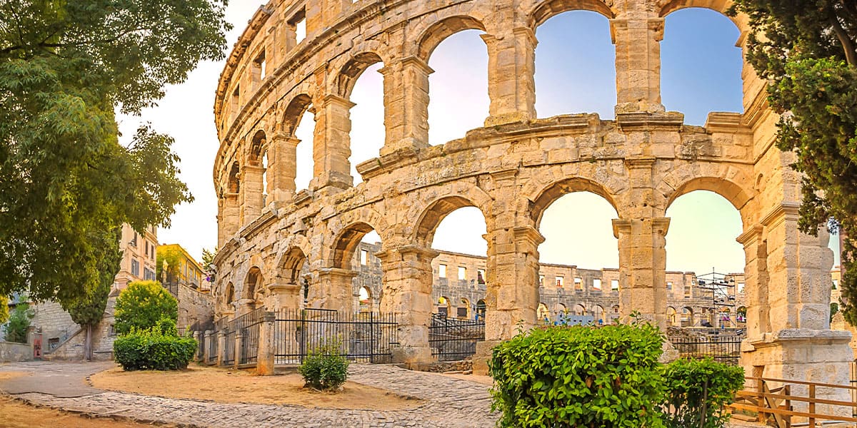 Istrien Urlaub: Amphitheater Pula